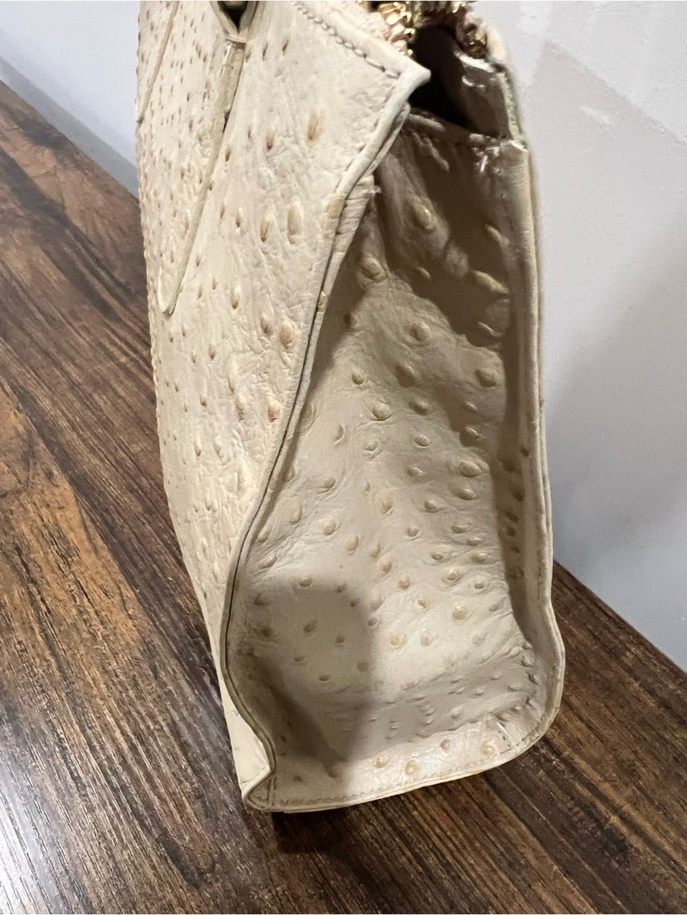Brahmin Cream Ostrich-Textured Tote with Matching Croc Wallet - Picture 7 of 12